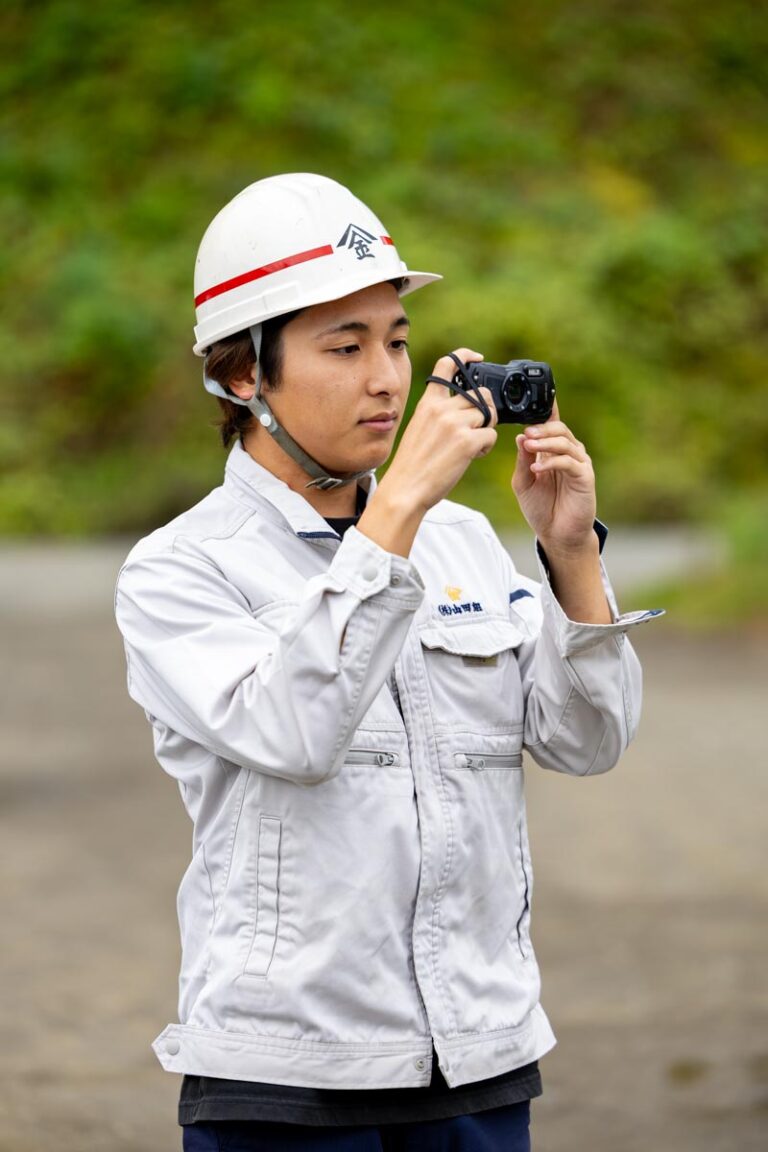 山田組の仕事現場の様子