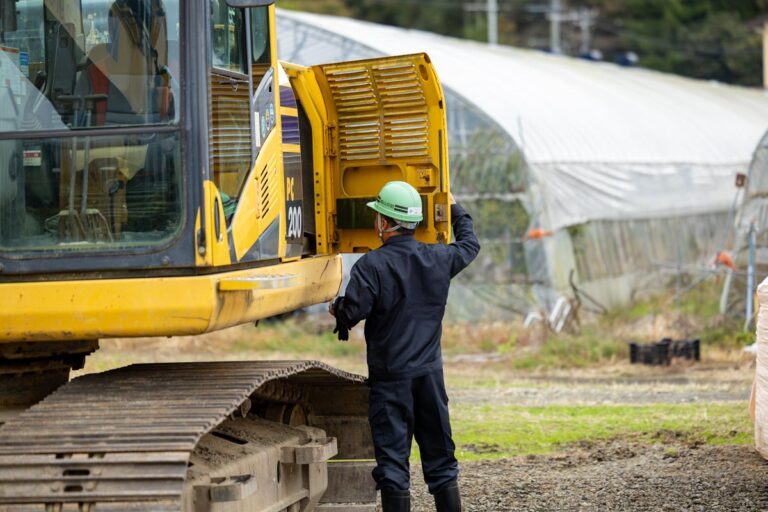 山田組の仕事現場の様子