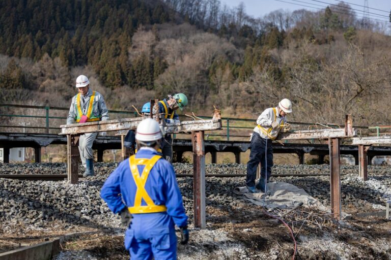 山田組の仕事現場の様子