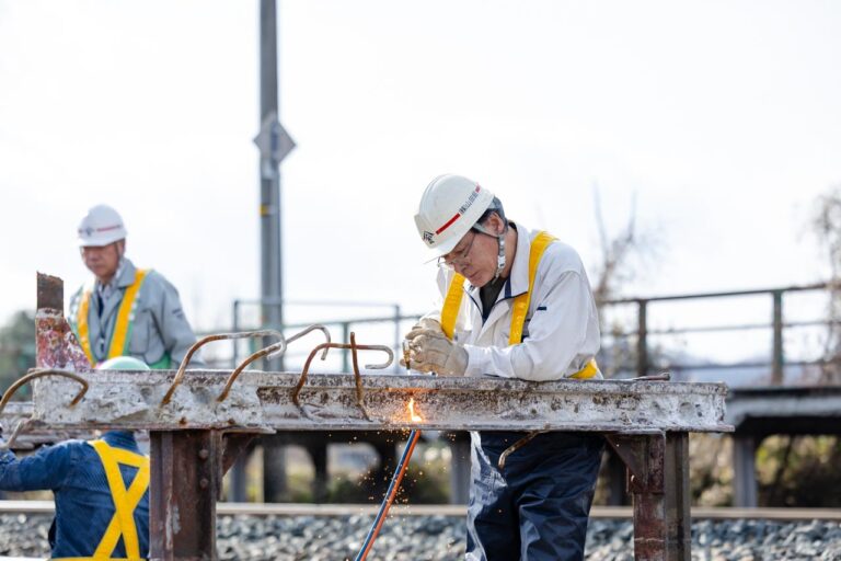 山田組の仕事現場の様子