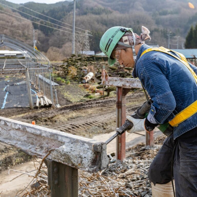 山田組の仕事現場の様子